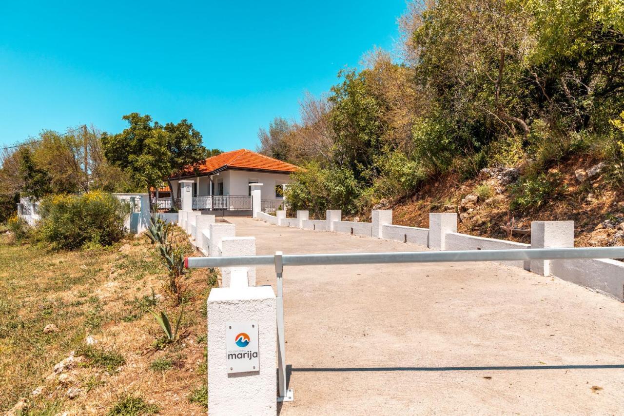 Holiday Home Marija Budva Eksteriør bilde